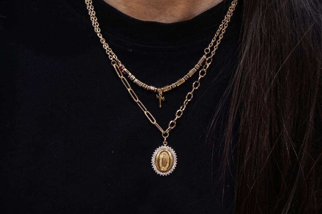 Collar Doble Virgen de Guadalupe